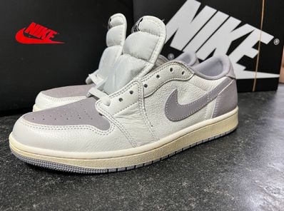 Nike Air Jordan 1 Retro Low OG "Atmosphere Grey"
