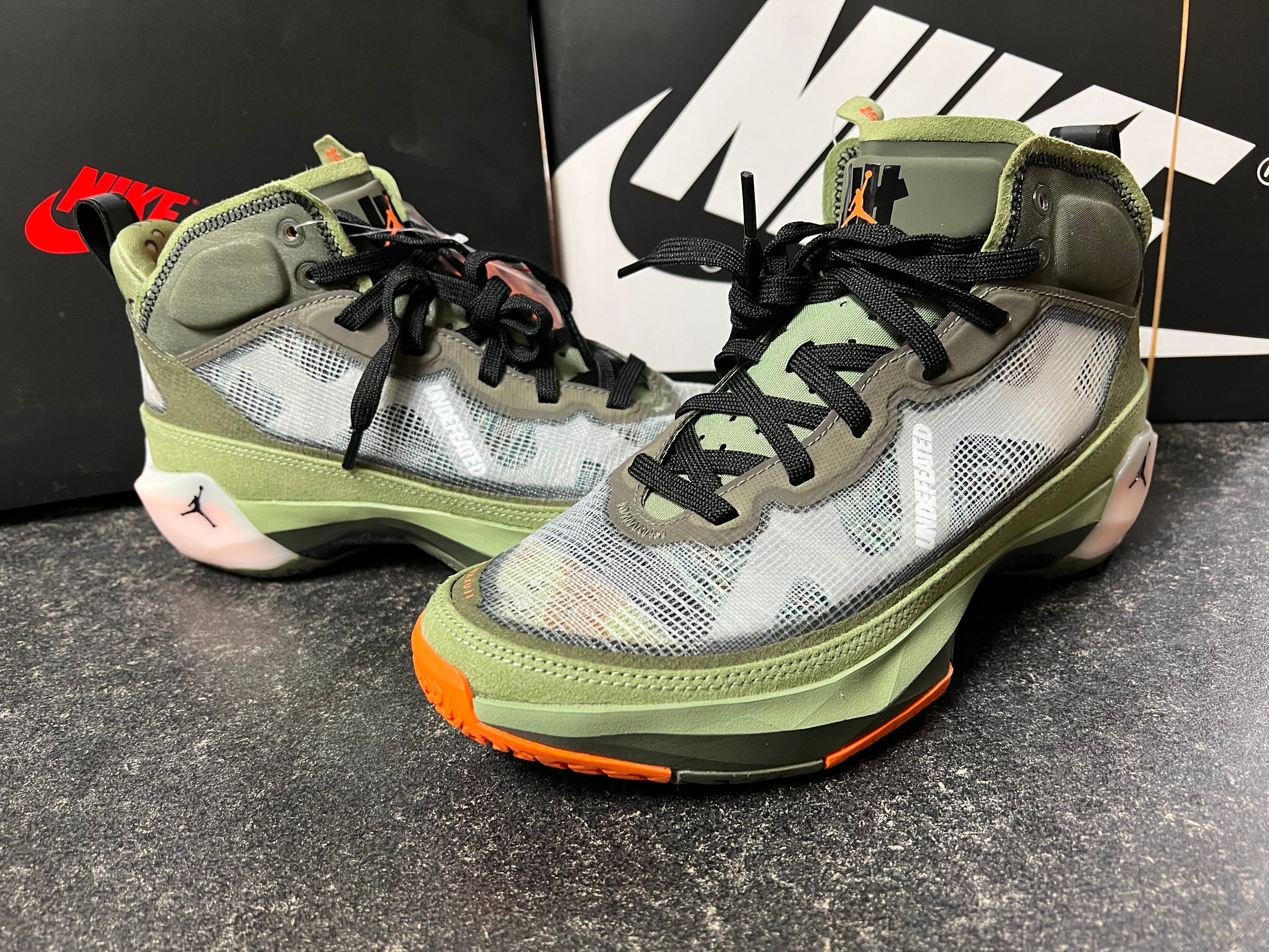 エア　ジョーダン37　ルイ Air Jordan 37(エアジョーダン37)/AJ37 人気の新作/中古通販