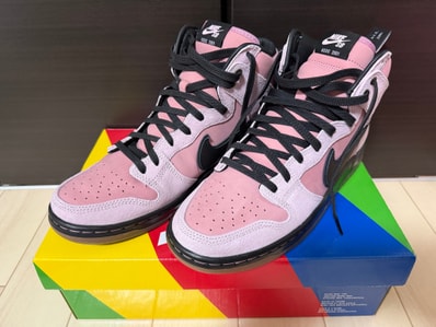 KCDC Brooklyn Skateshop × Nike SB Dunk High "Pink/Black"