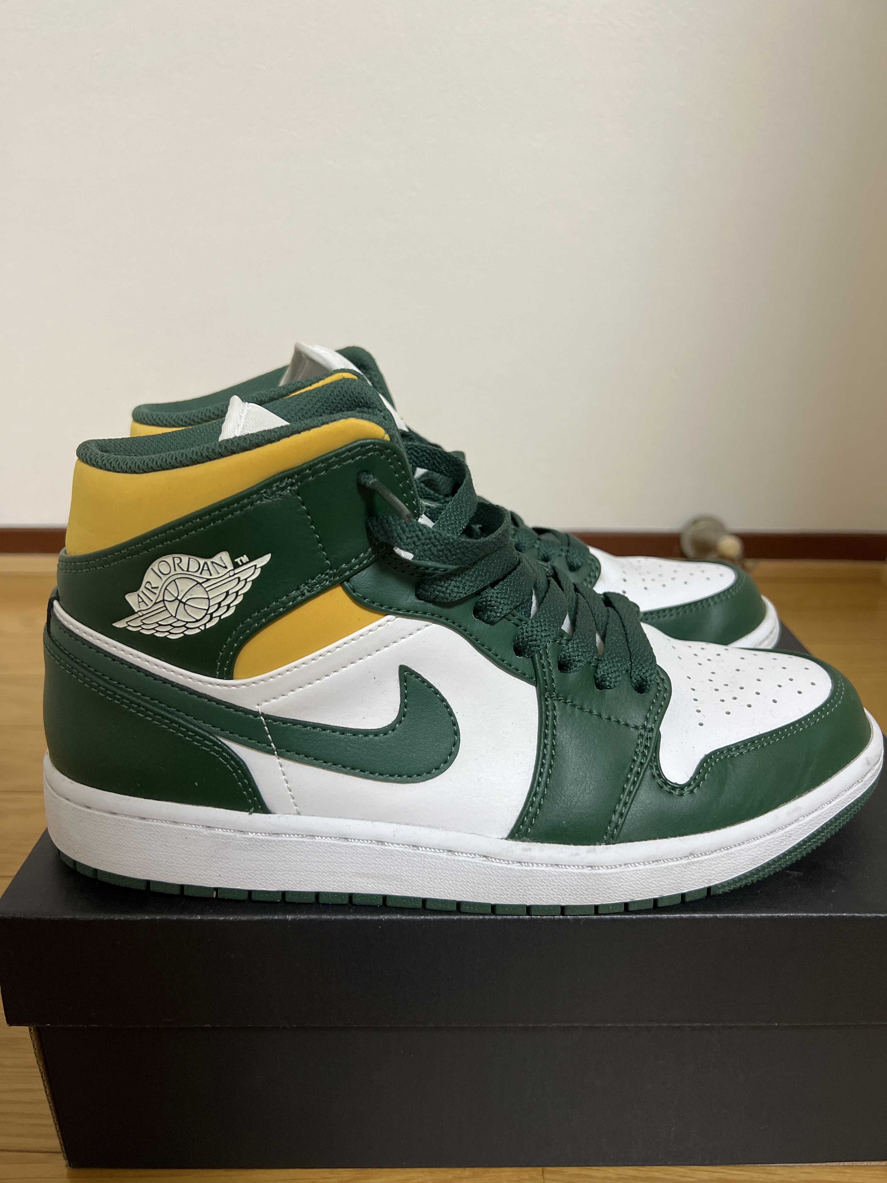 Nike Air Jordan 1 Mid "Seattle Supersonics" 
