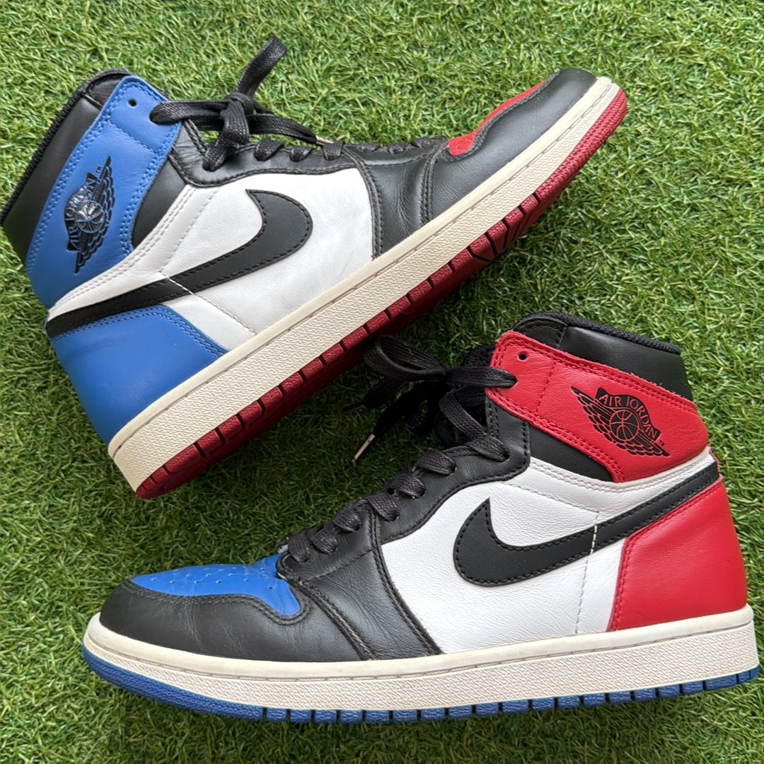 Nike Air Jordan 1 Retro High "Top 3"