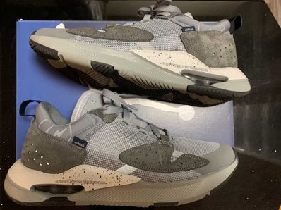 FRAGMENT × JORDAN AIR CADENCE PARTICLE GREY