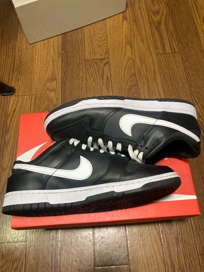 Nike Dunk Low "Black Panda"