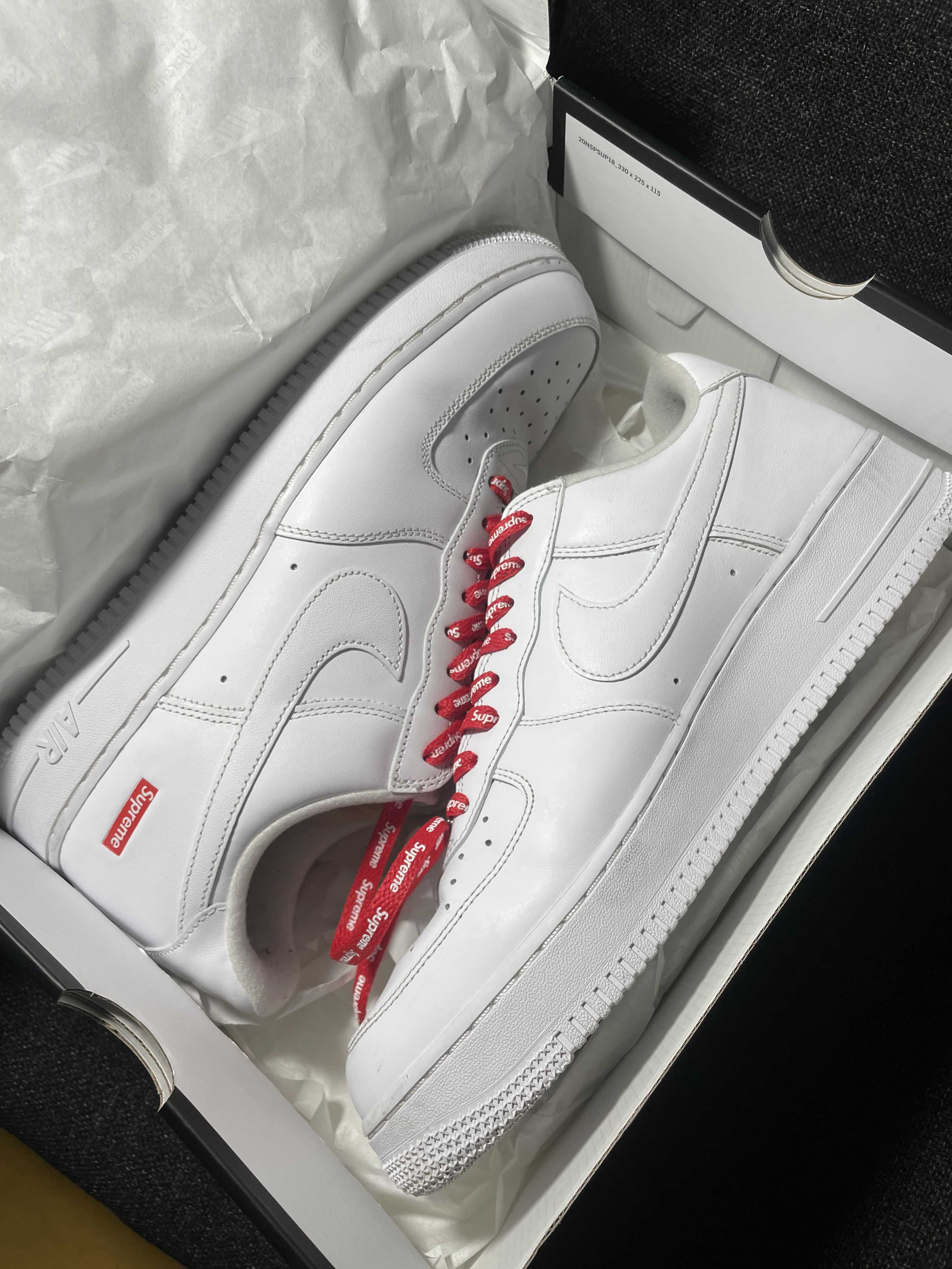 Supreme × Nike Air Force 1 Low "White"