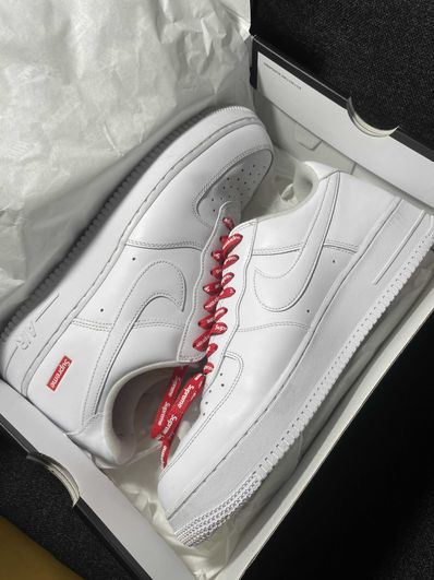 Supreme × Nike Air Force 1 Low "White"