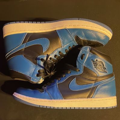 Nike Air Jordan 1 Retro High OG "Dark Marina Blue"