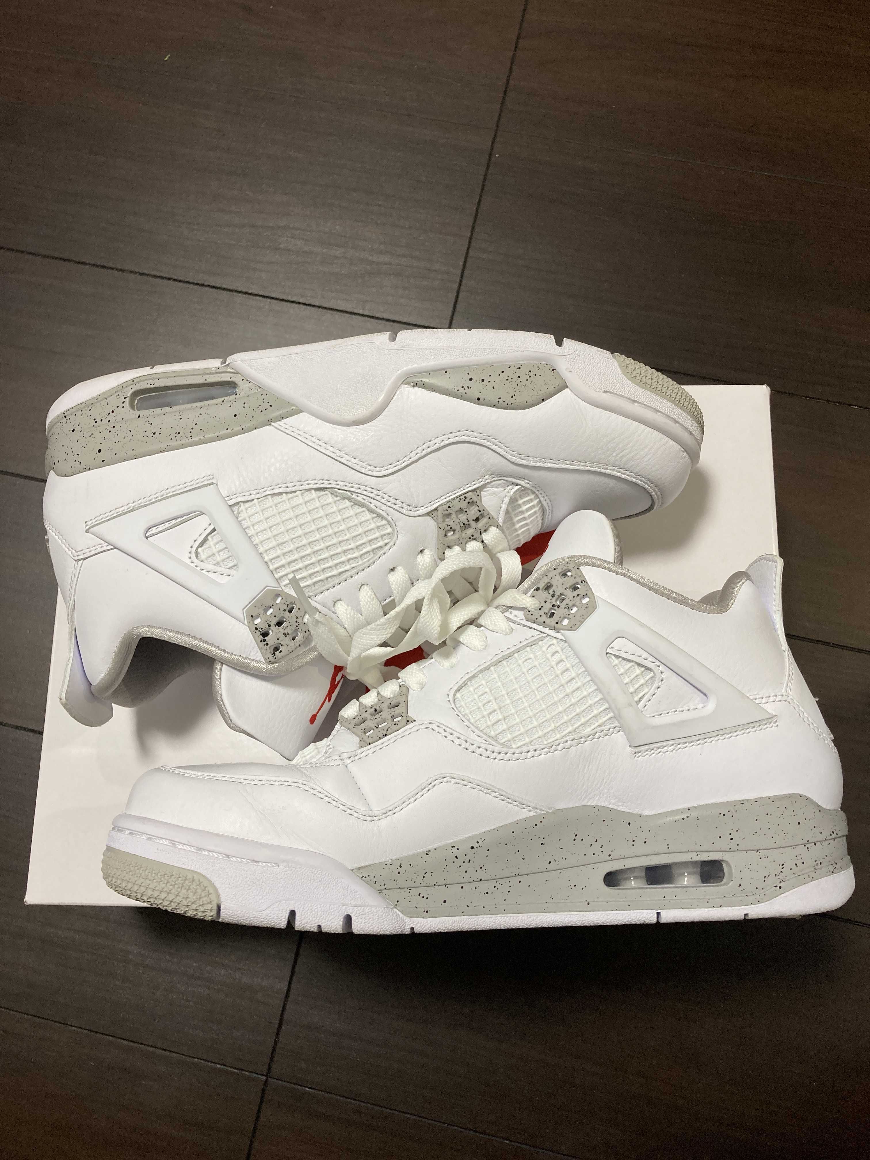 Nike Air Jordan 4 "Tech White"