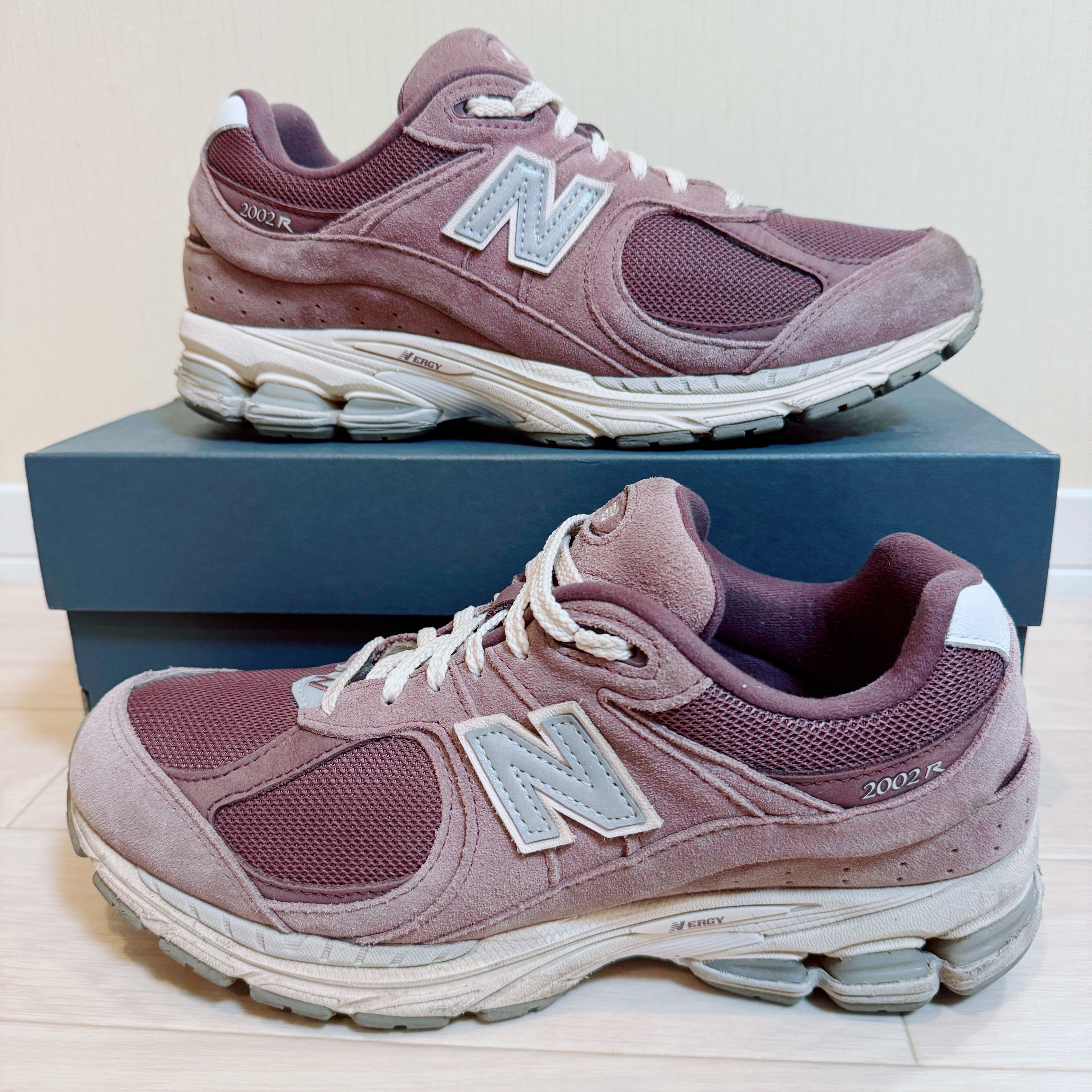New Balance 2002R "Black Fig"
