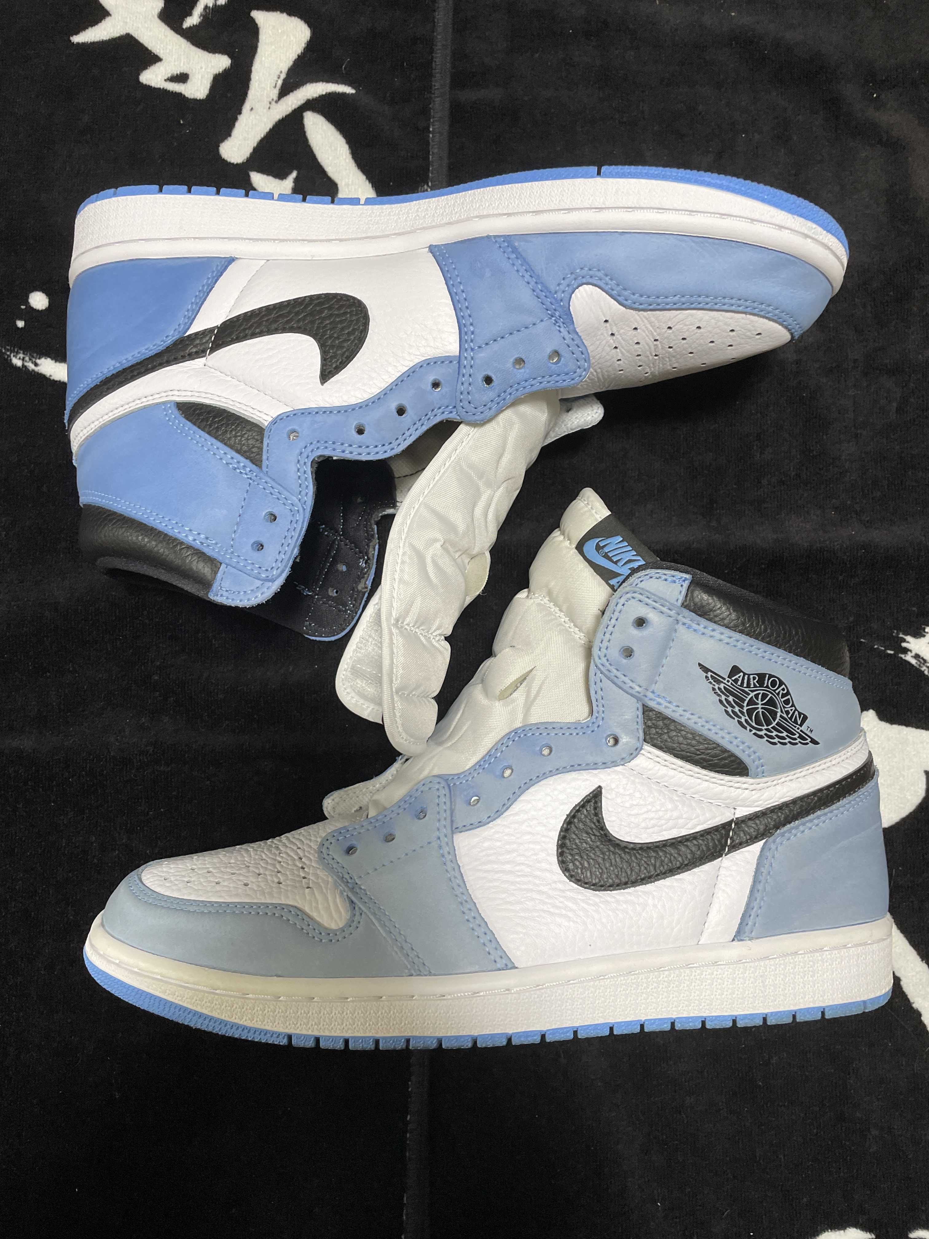 Nike Air Jordan 1 High OG "University Blue"