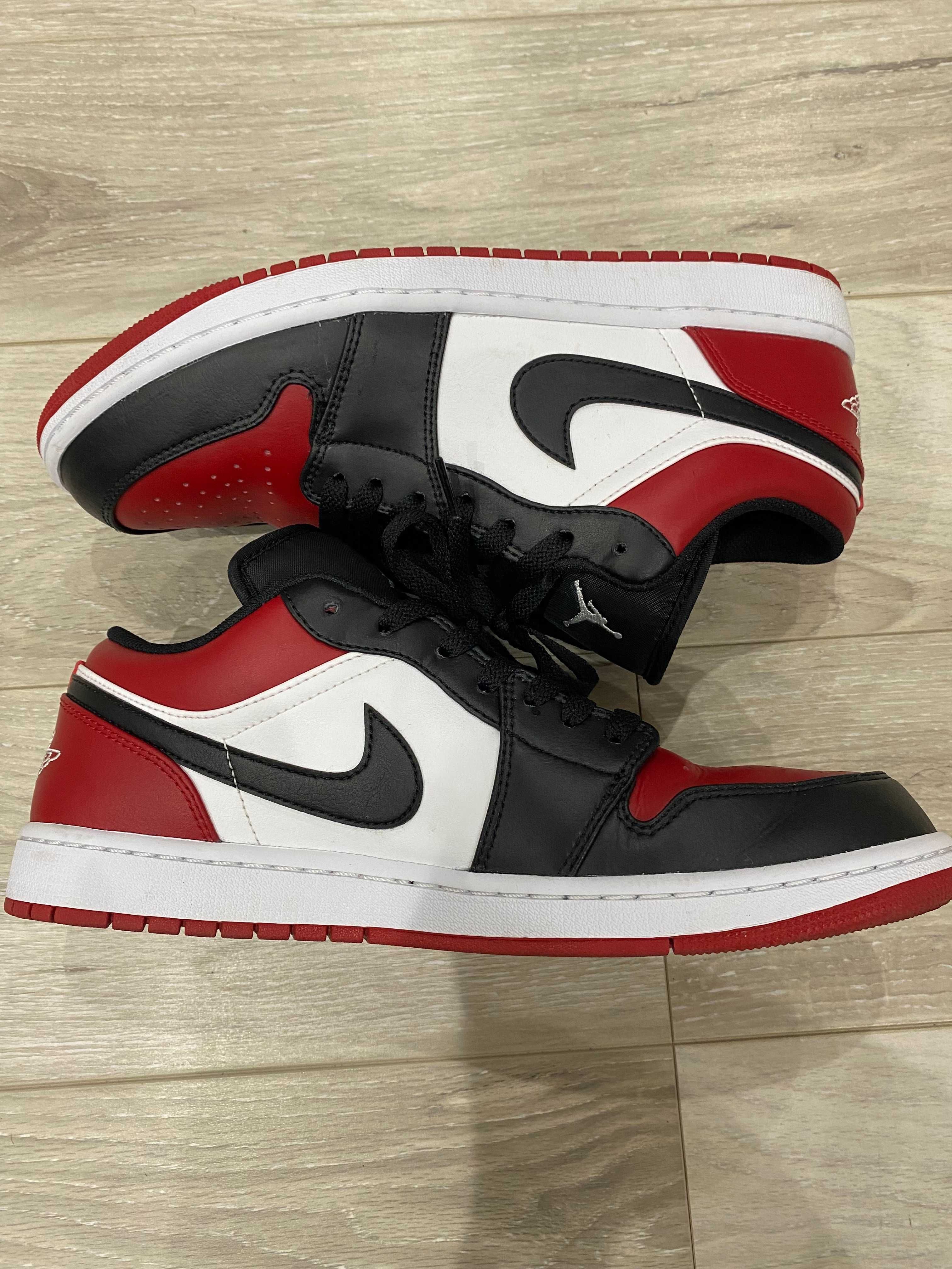 Nike Air Jordan 1 Low "Bred Toe"