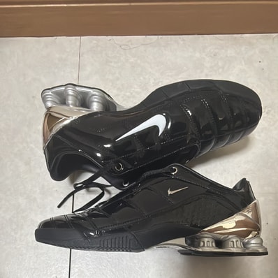 Maha Amsterdam × Nike Women's Total 90 Shox Magia "Black/Metallic Silver"
