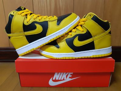 Nike Dunk High "Black/Varsity Maize"