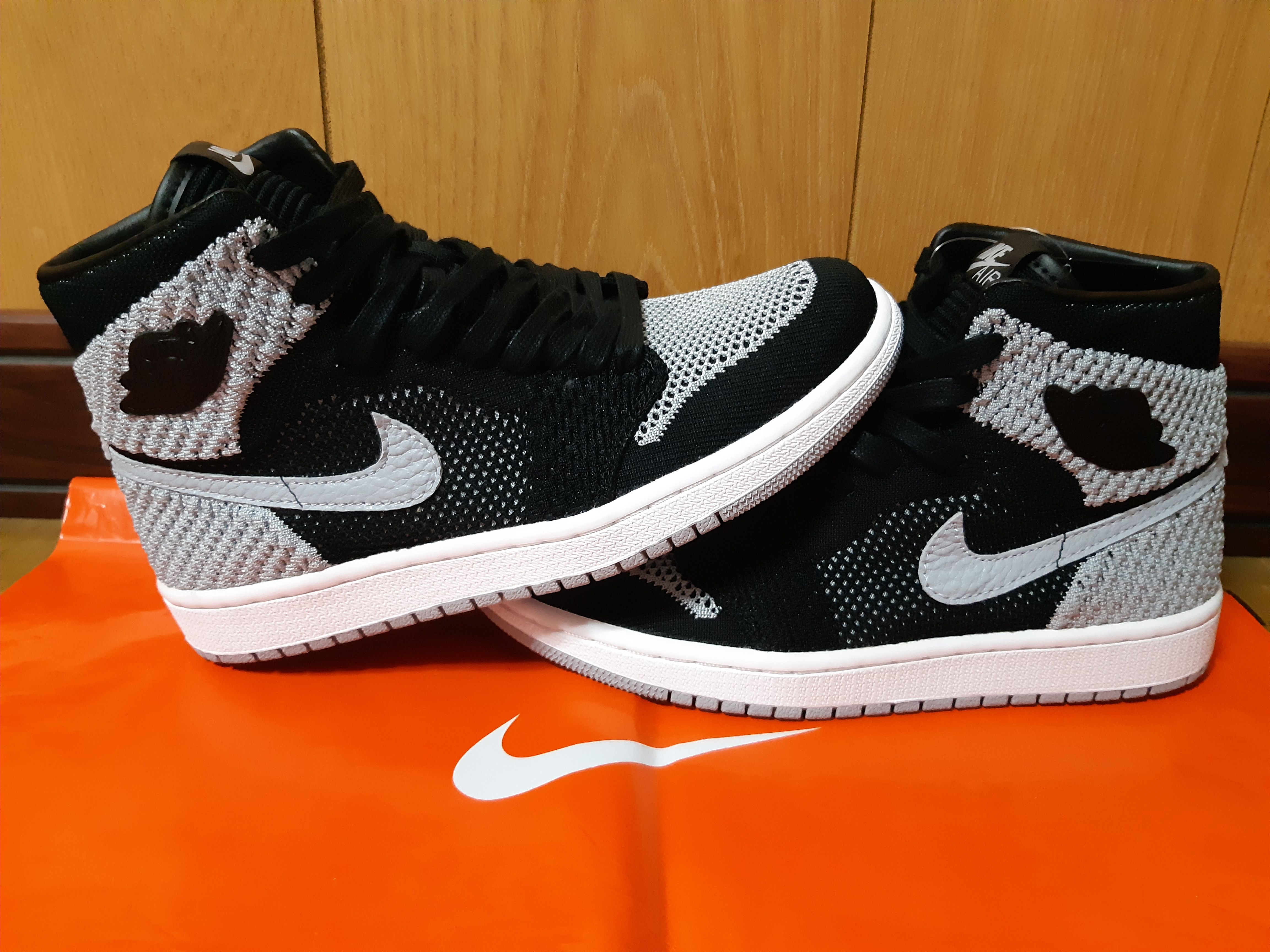 Nike GS Air Jordan 1 Retro High Flyknit "Shadow"