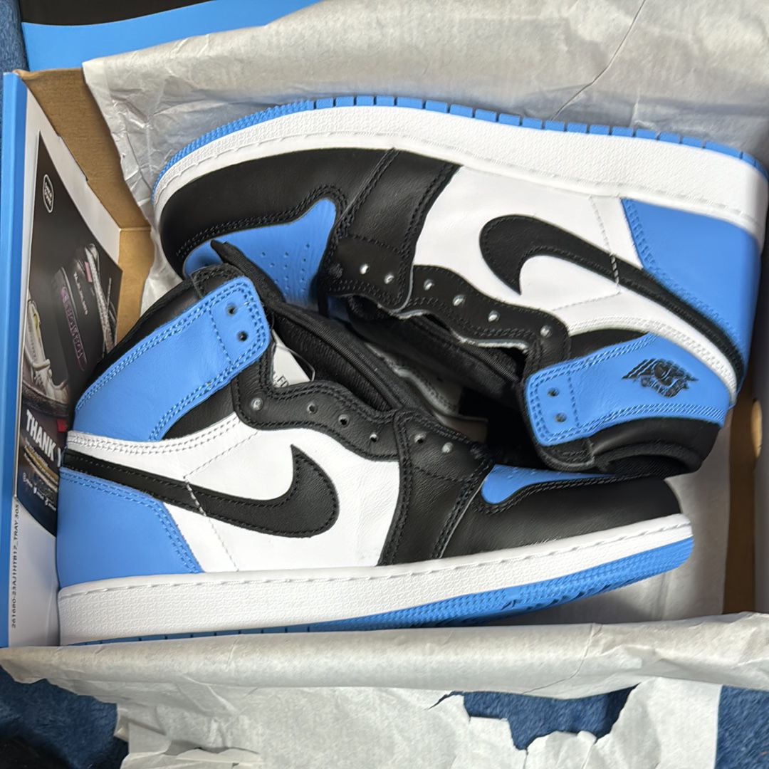 Nike GS Air Jordan 1 Retro High OG "University Blue/UNC Toe"