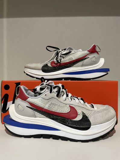 sacai × Nike Vapor Waffle "Royal Fuchsia"