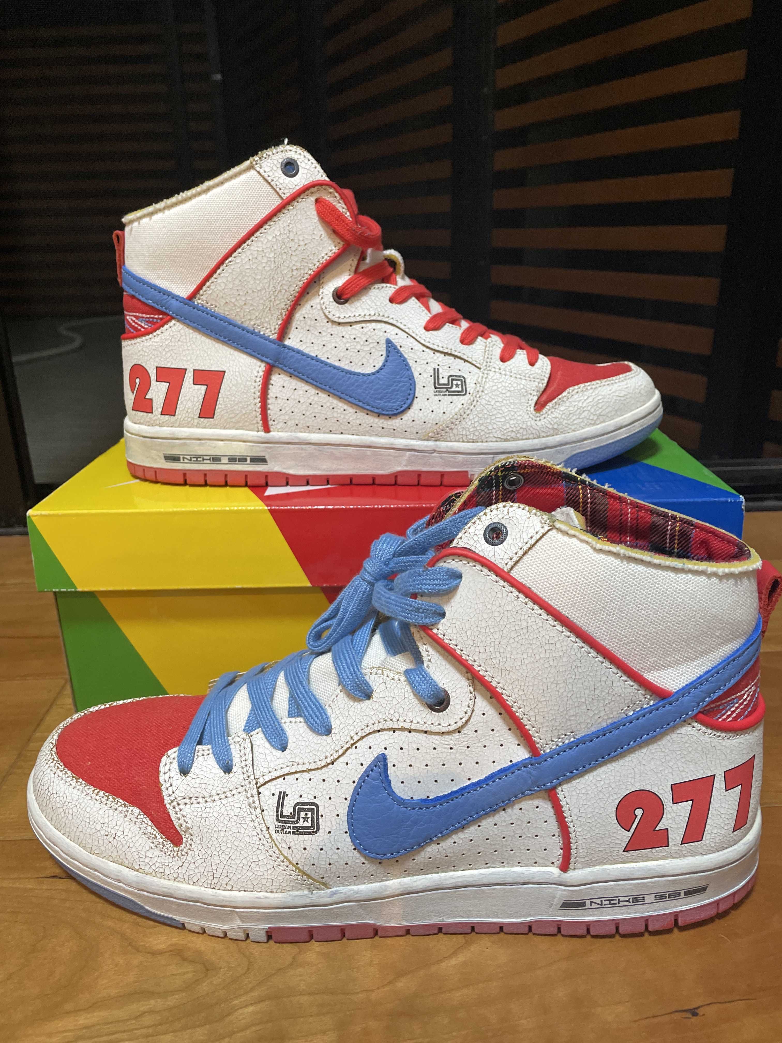 Magnus Walker x Nike SB Dunk High "1971 Porche 911 T 277"