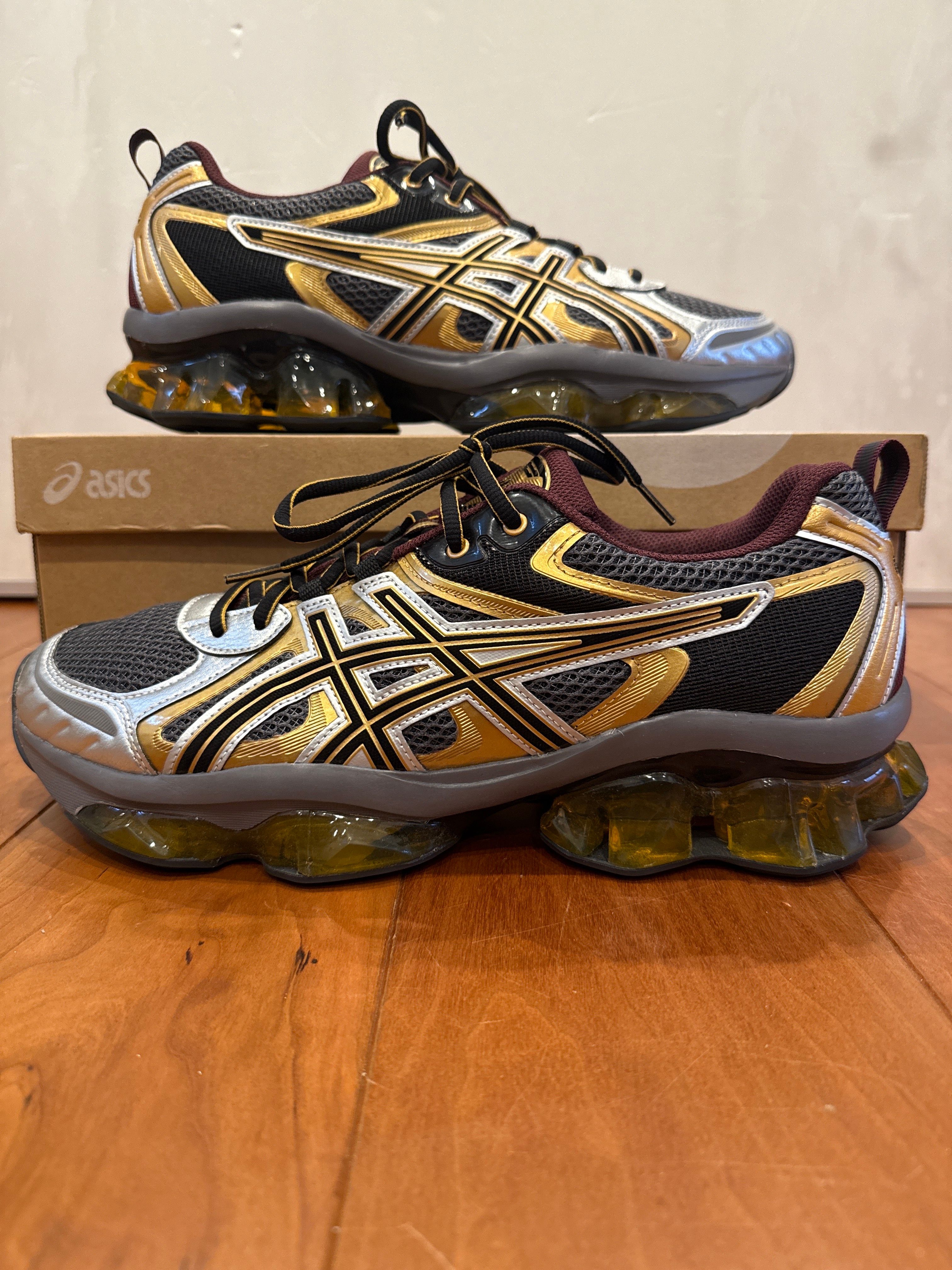 Asics Gel-Quantum Kinetic "Carbon/Pure Gold"