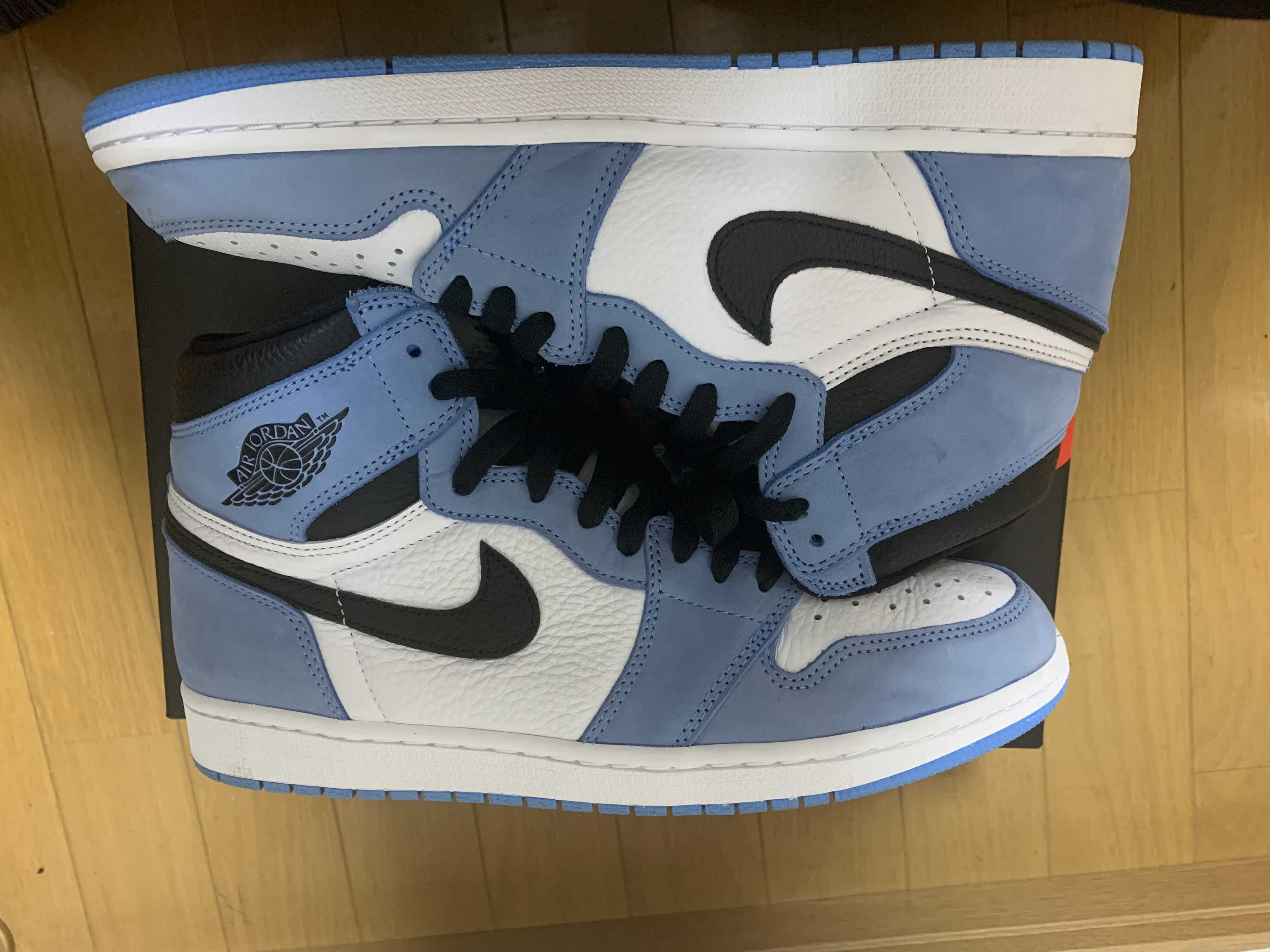 Nike Air Jordan 1 High OG "University Blue"