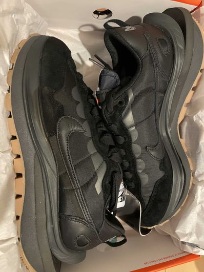 sacai × Nike VaporWaffle "Black Gum"
