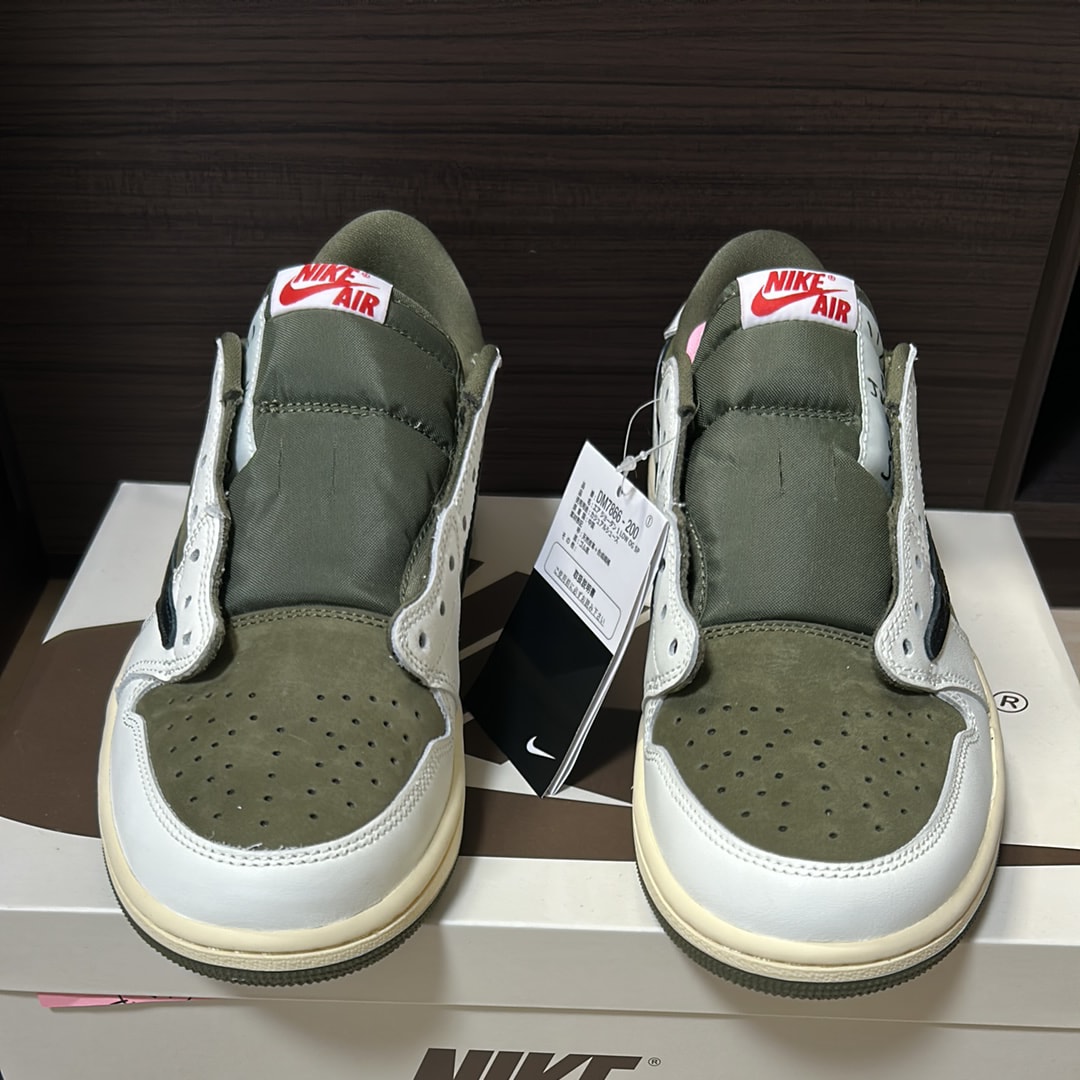Travis Scott × Nike Air Jordan 1 Low OG SP "Reverse Olive"