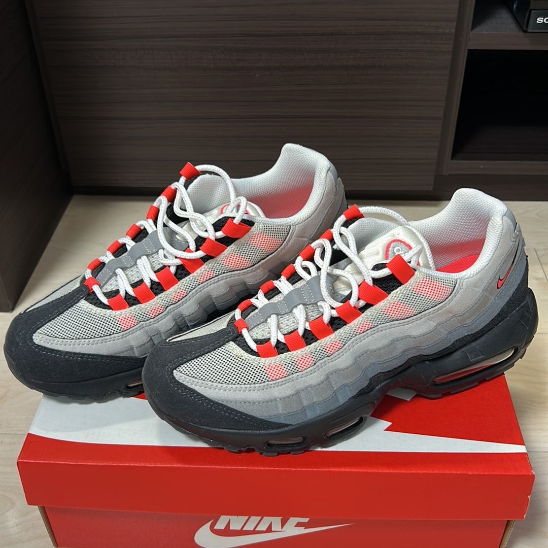Nike Air Max 95 "White/Solar Red"