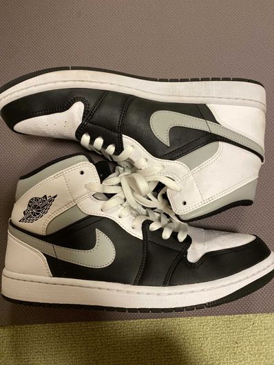 NIKE AIR JORDAN 1 MID "WHITE SHADOW"