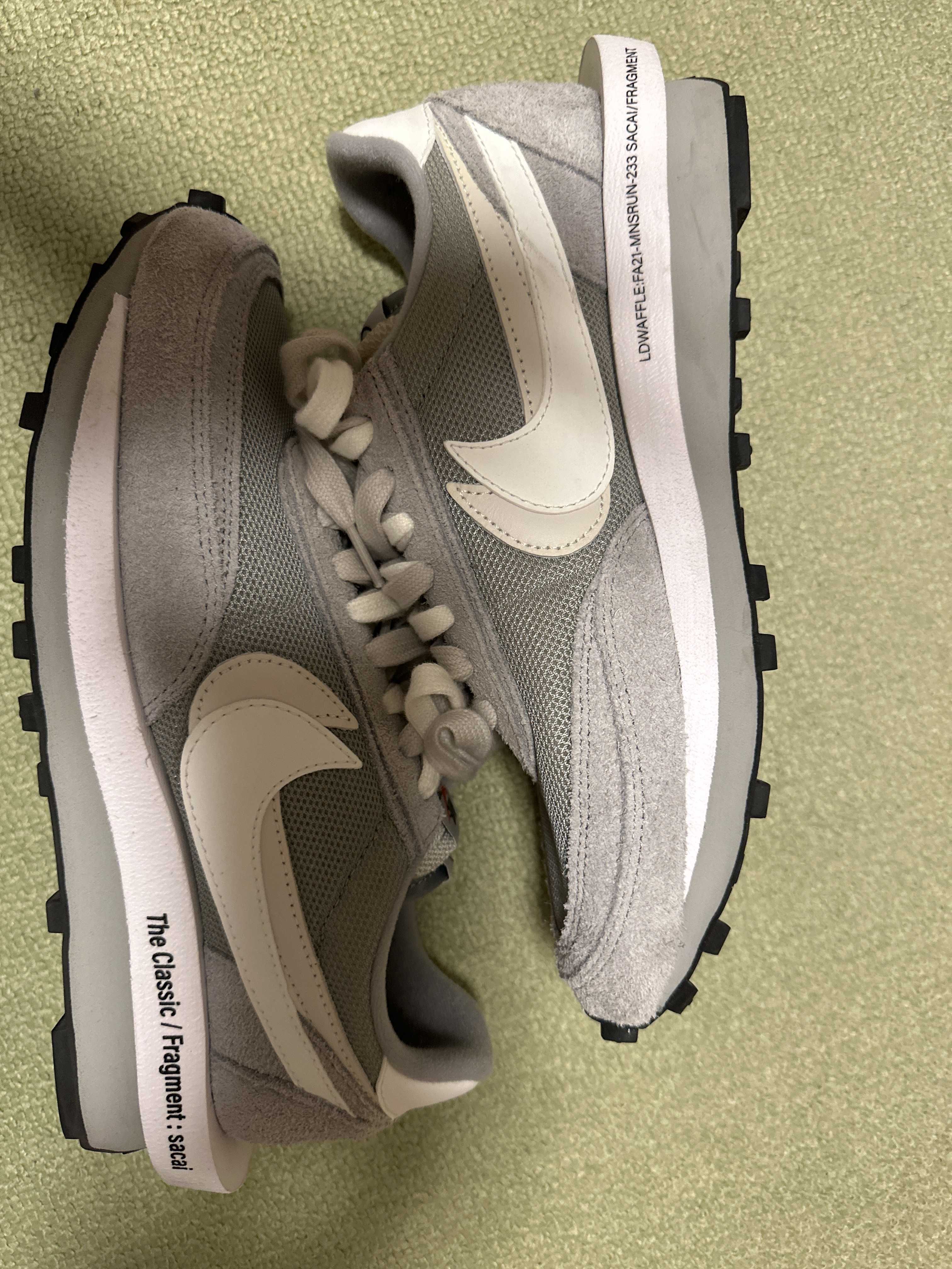 Fragment × sacai × Nike LD Waffle "Light Smoke Grey"
