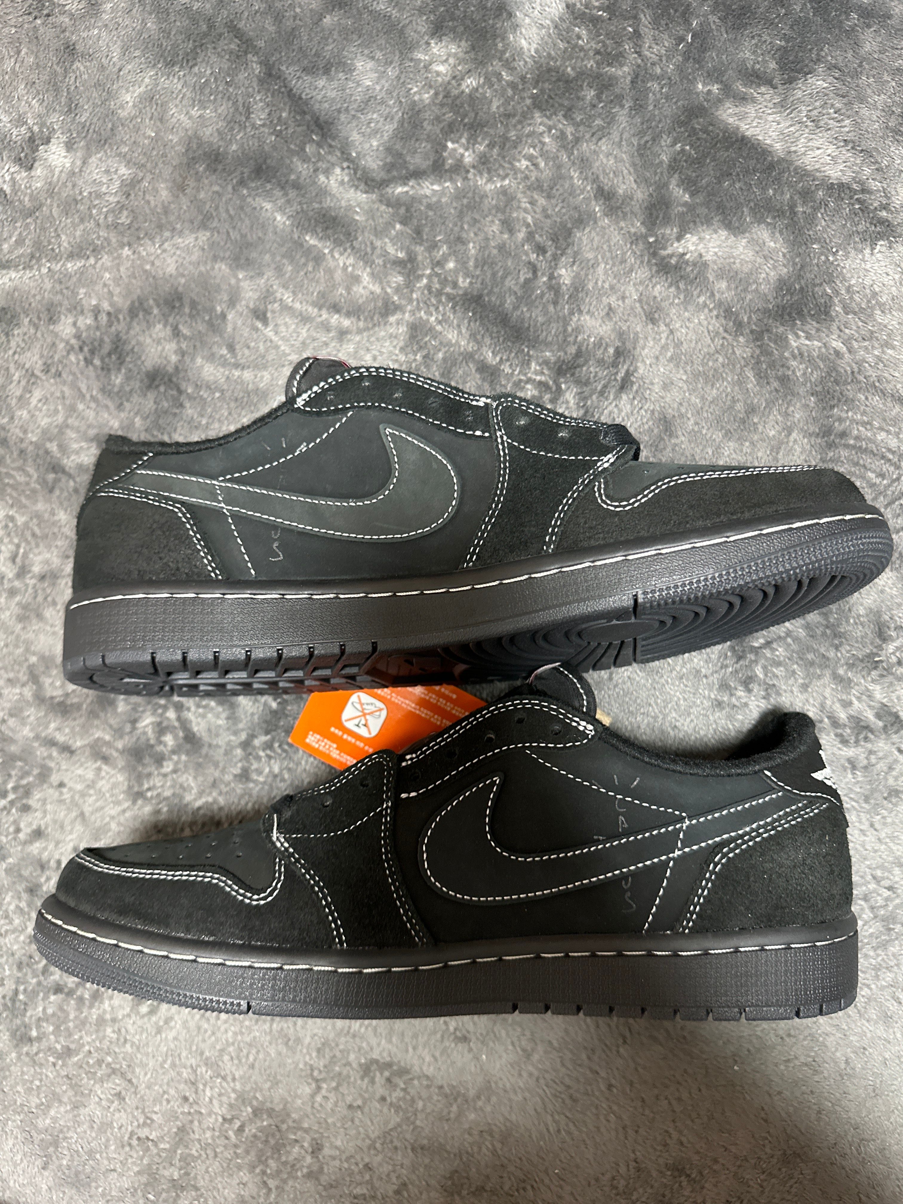 Travis Scott × Nike Air Jordan 1 Low OG SP "Black Phantom"