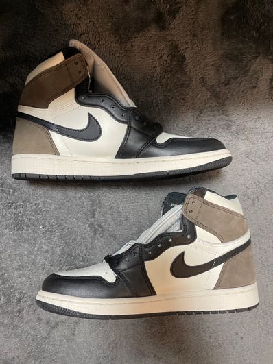 Nike Air Jordan 1 High OG "Sail/Dark Mocha/Black"