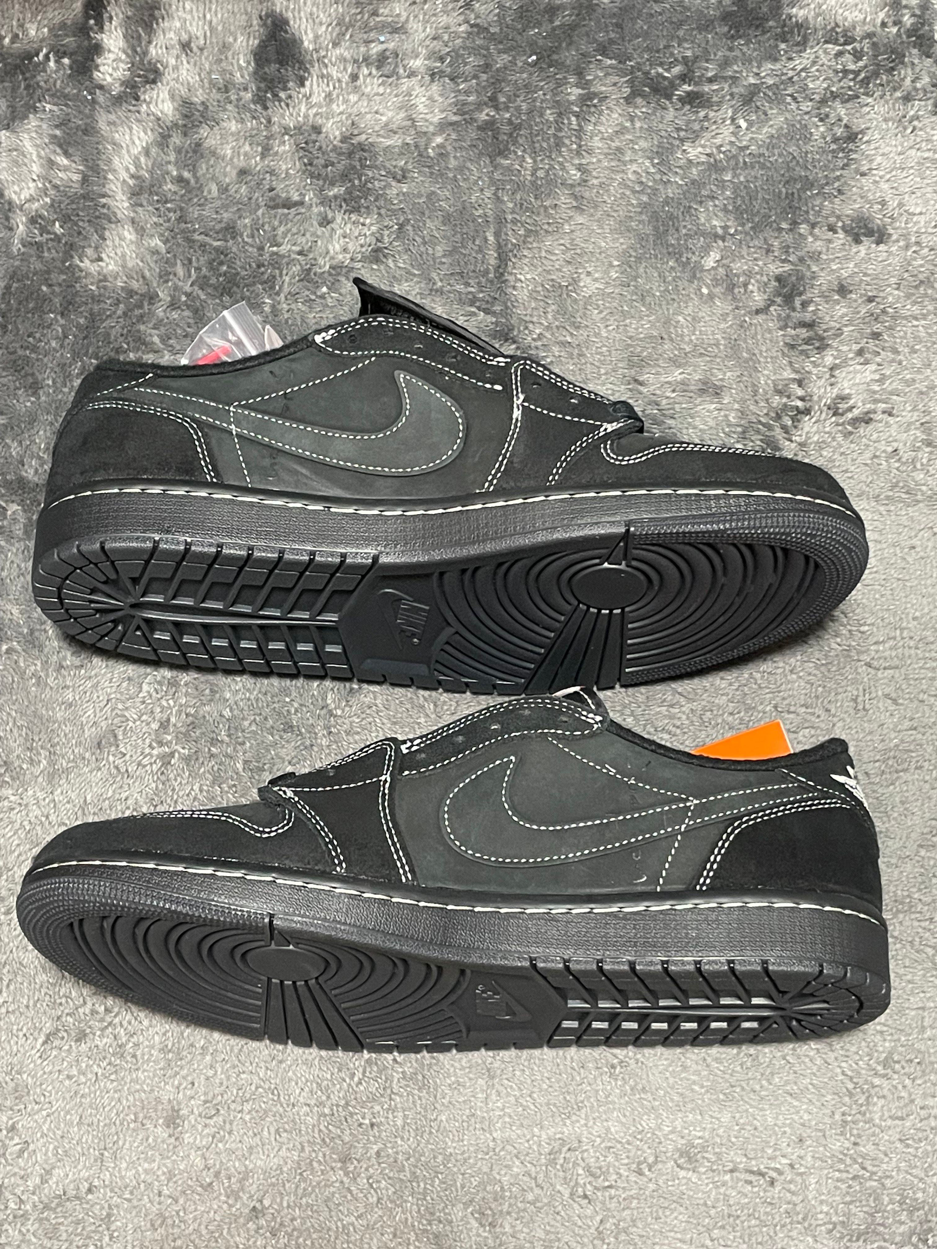 Travis Scott × Nike Air Jordan 1 Low OG SP "Black Phantom"