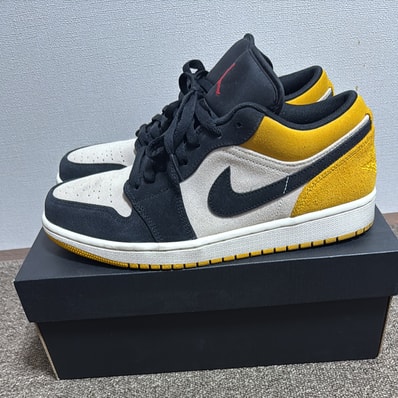 Nike Air Jordan 1 Low "Sail University Gold Black"