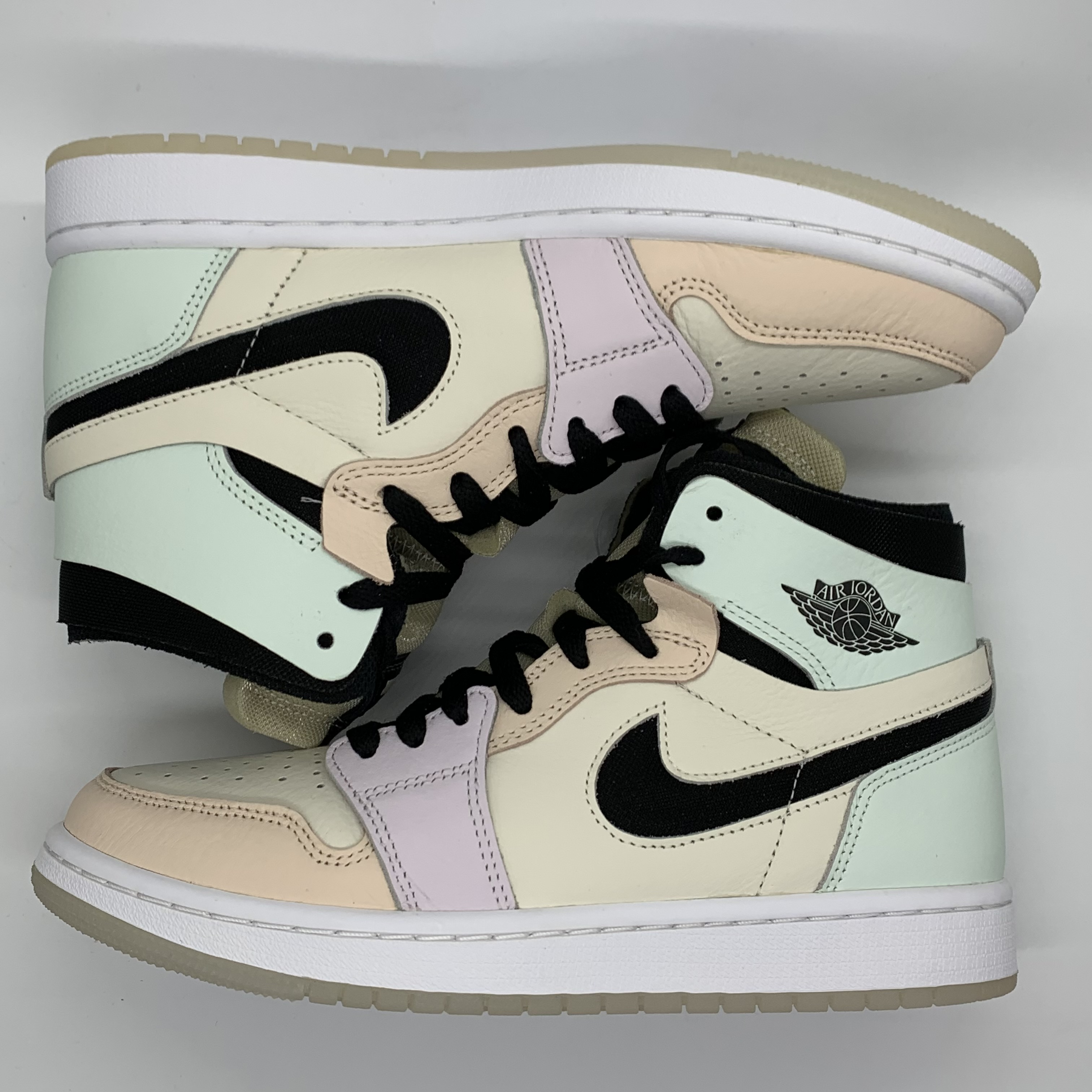 Nike Women's Air Jordan 1 High Zoom Air Comfort "Easter"