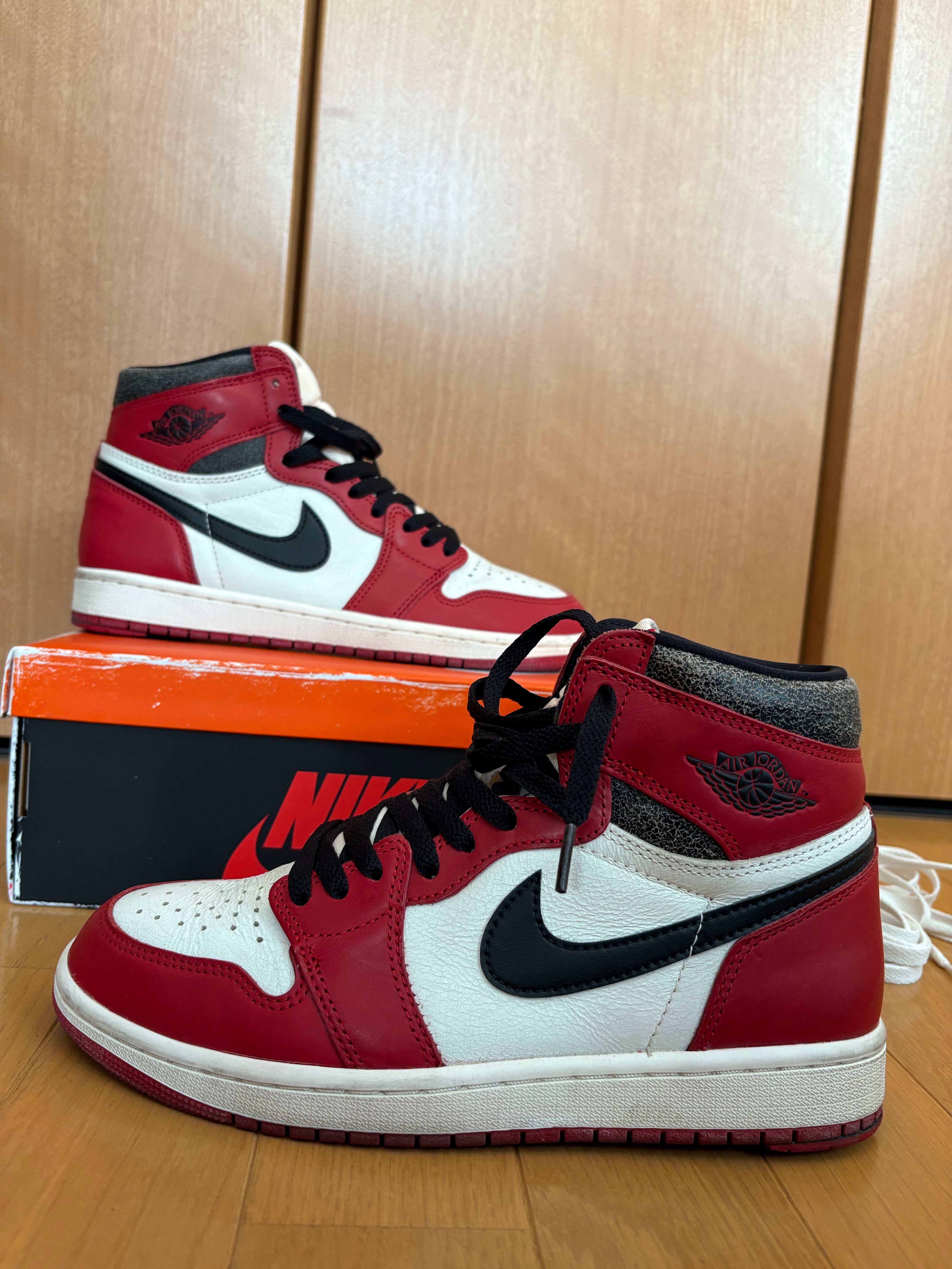 Nike Air Jordan 1 High OG "Lost & Found/Chicago"
