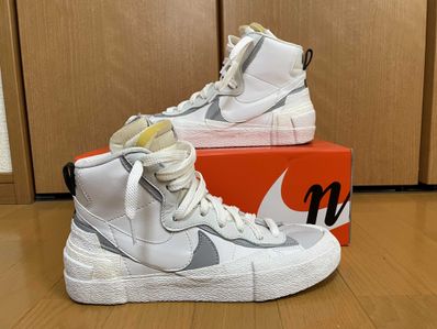 sacai × NIKE BLAZER MID "WHITE/WOLF GREY"