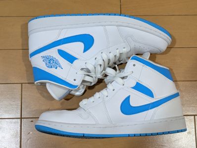 Nike Women's Air Jordan 1 Mid "UNC"