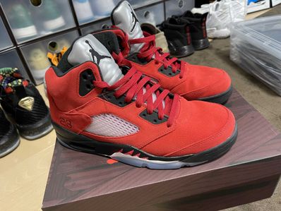 Nike Air Jordan 5 "Toro Bravo"