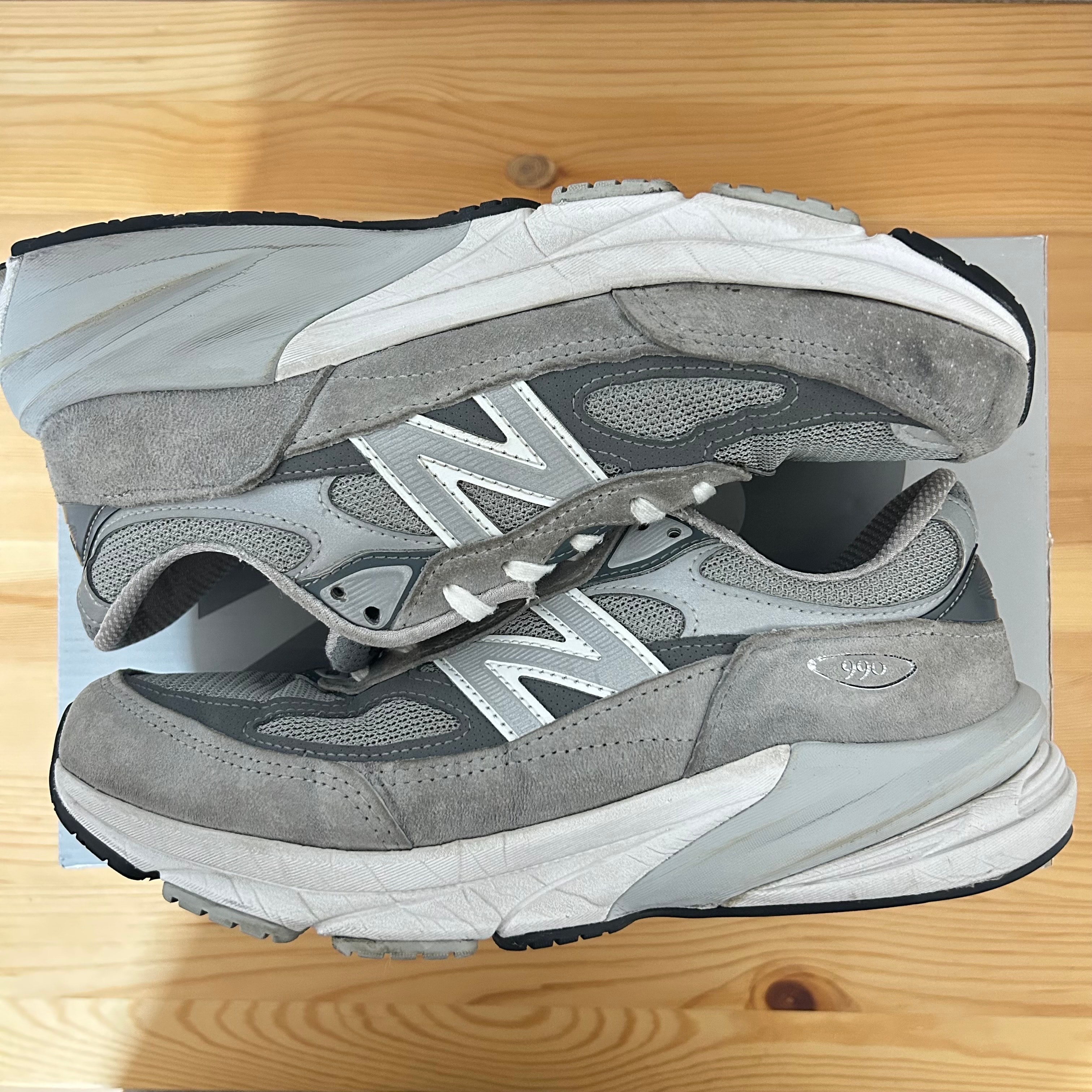 New Balance 990V6 "Gray" (Heel Logo NB)
