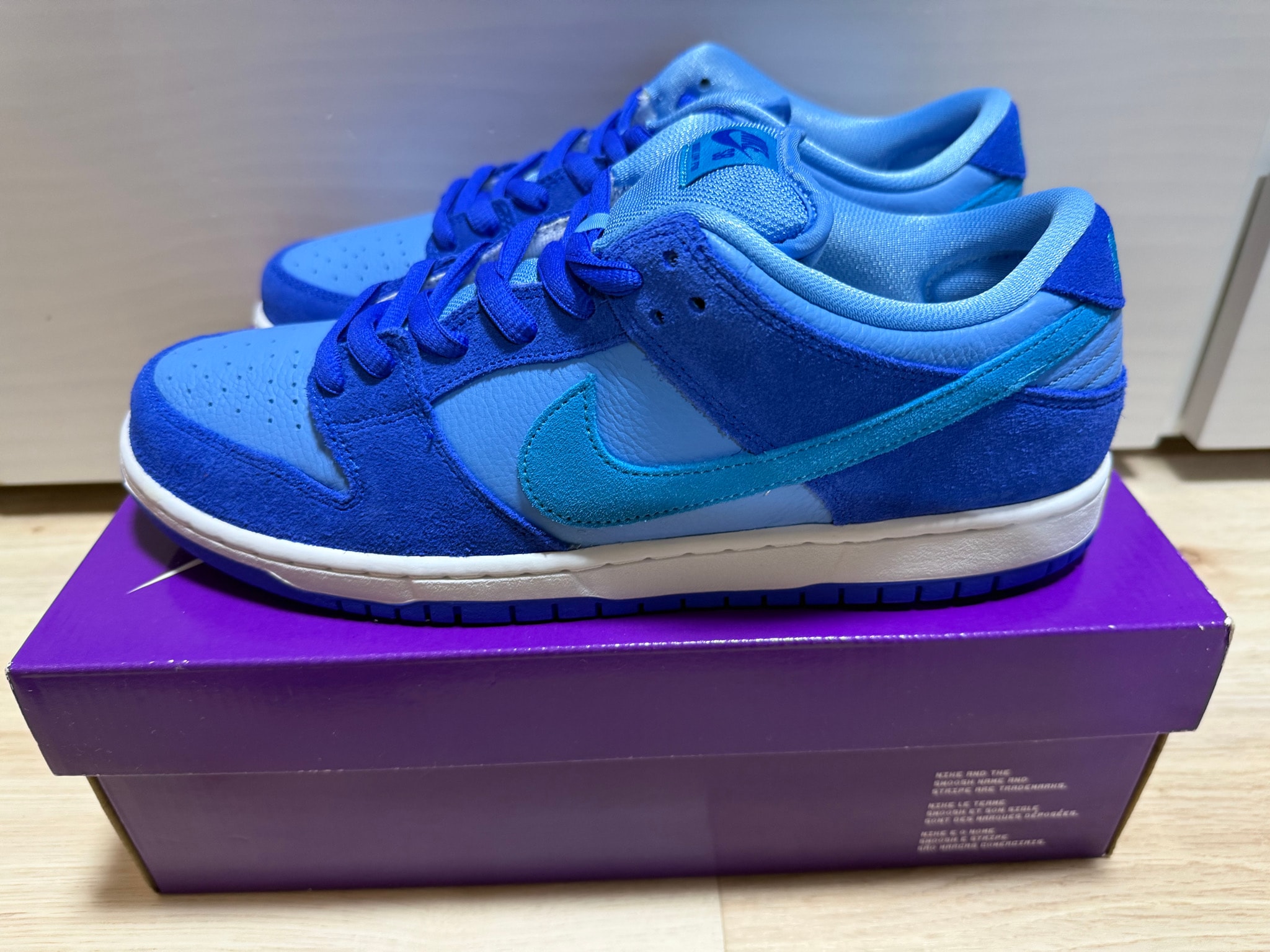 Nike SB Dunk Low "Blue Raspberry"