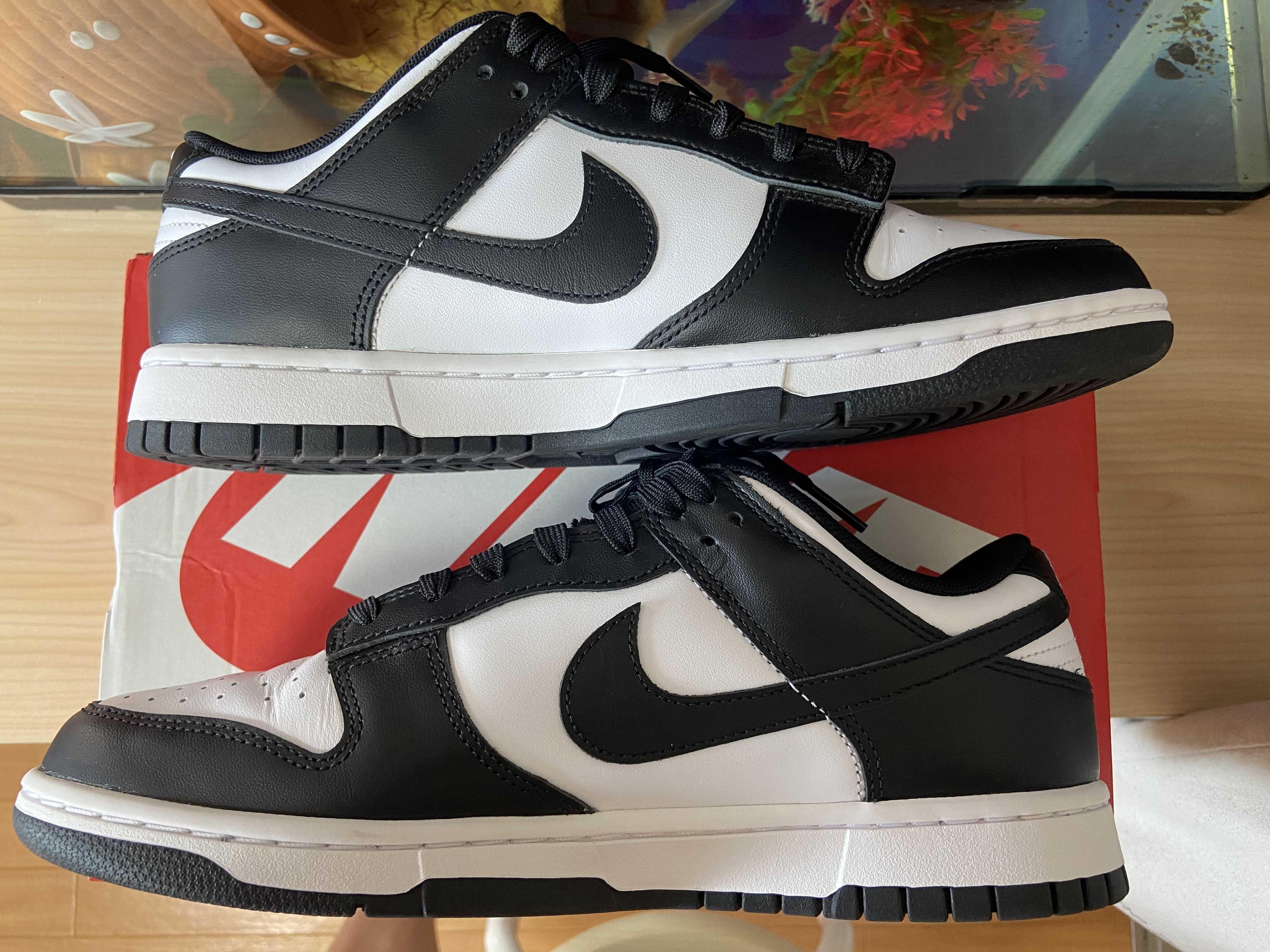 Nike Dunk Low Retro "Panda/White/Black"