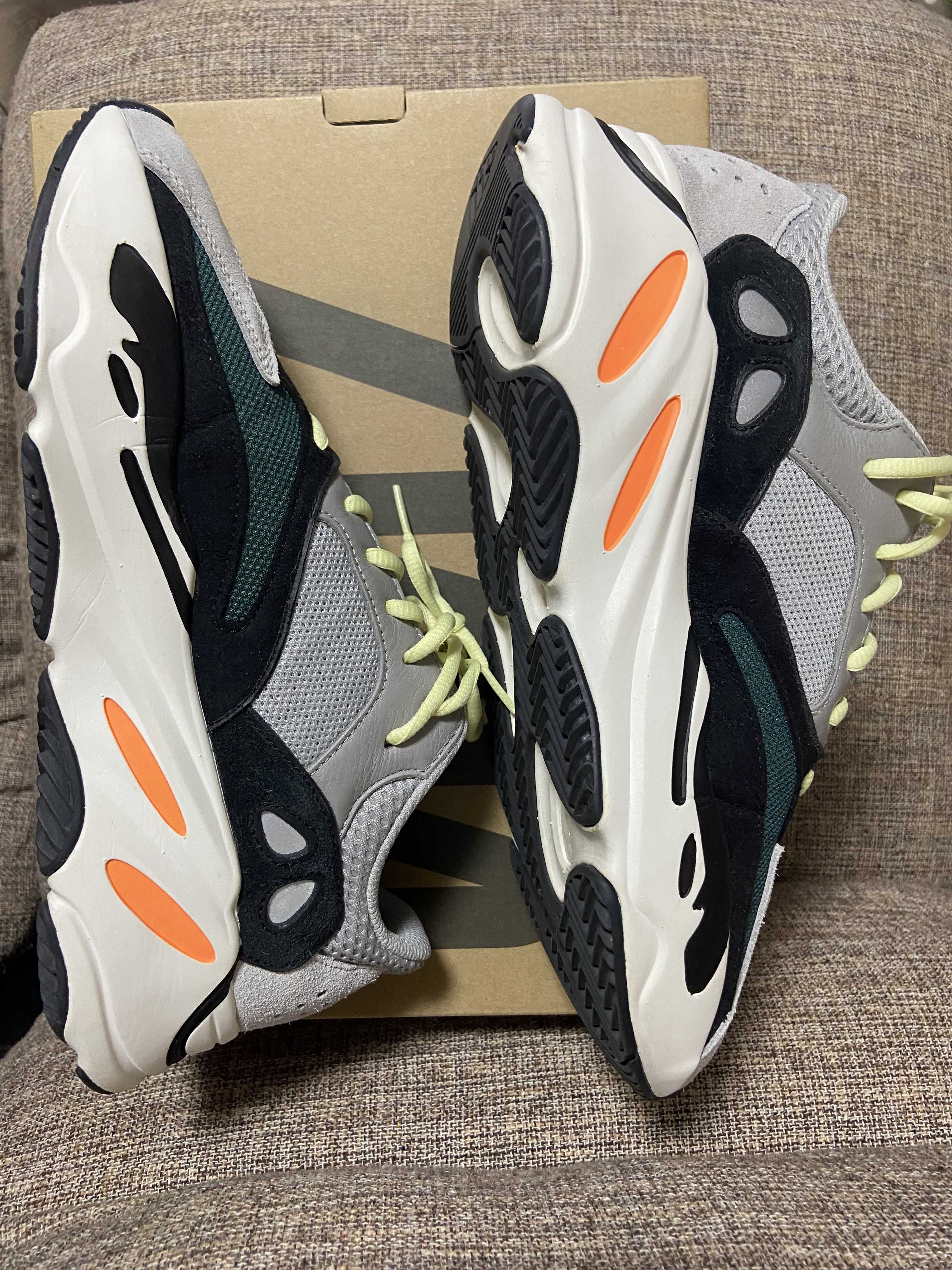 adidas YEEZY Boost 700 "Wave Runner"