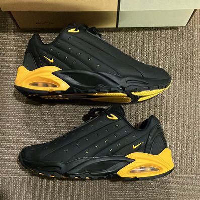 Nocta × Nike Hot Step "Black and Yellow"