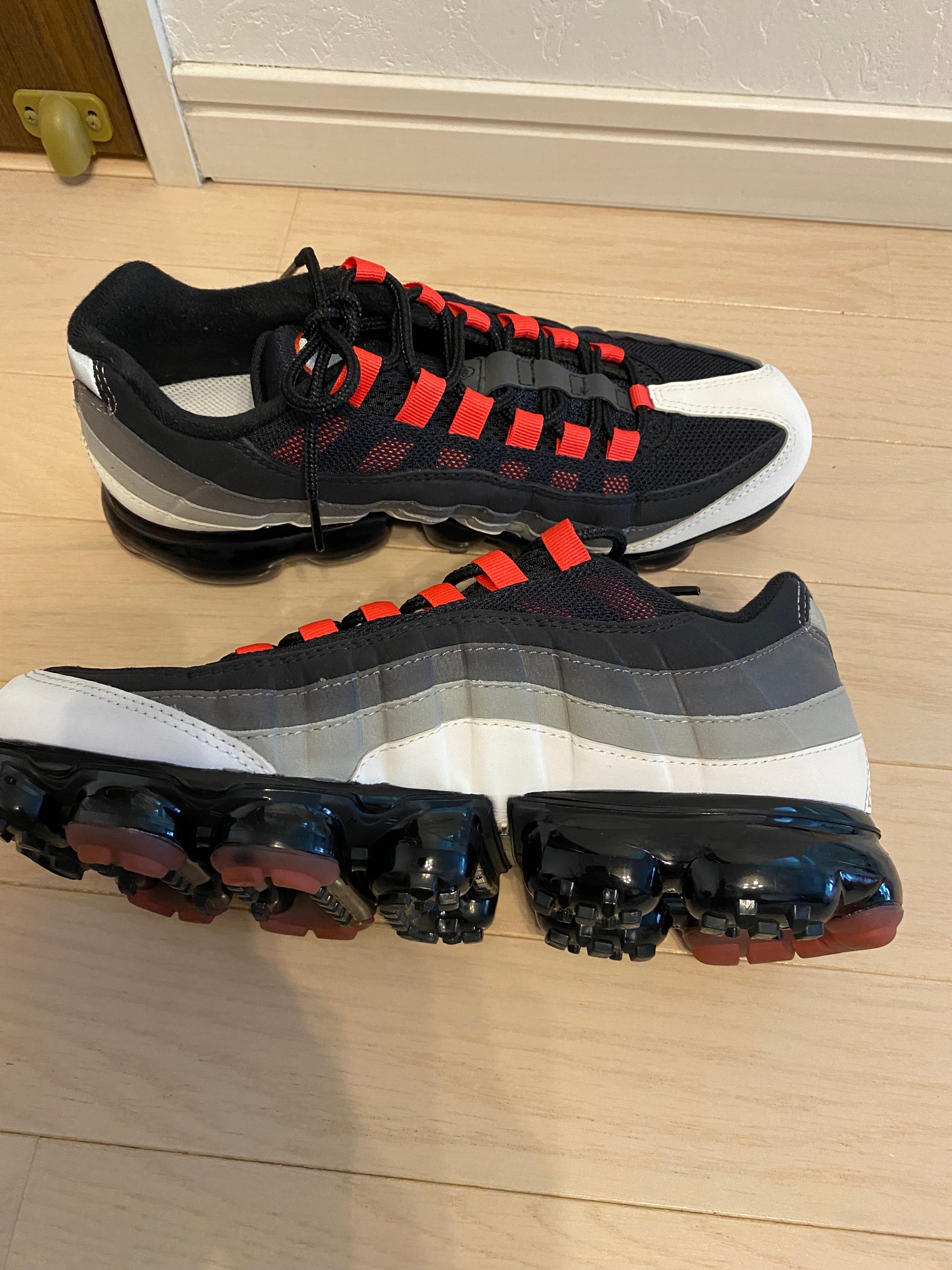 NIKE AIR VAPORMAX 95 "COMET"