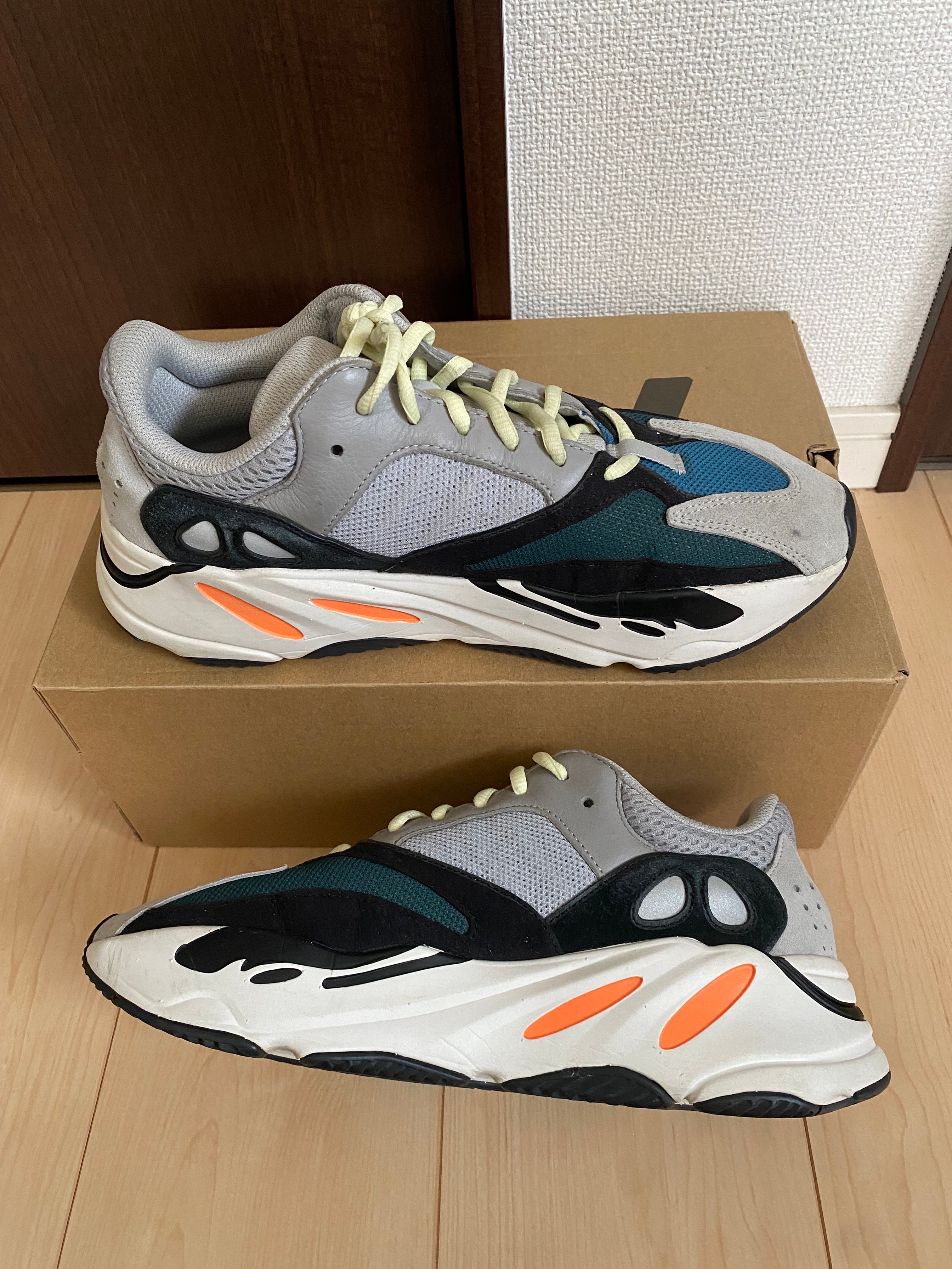 adidas YEEZY Boost 700 "Wave Runner"