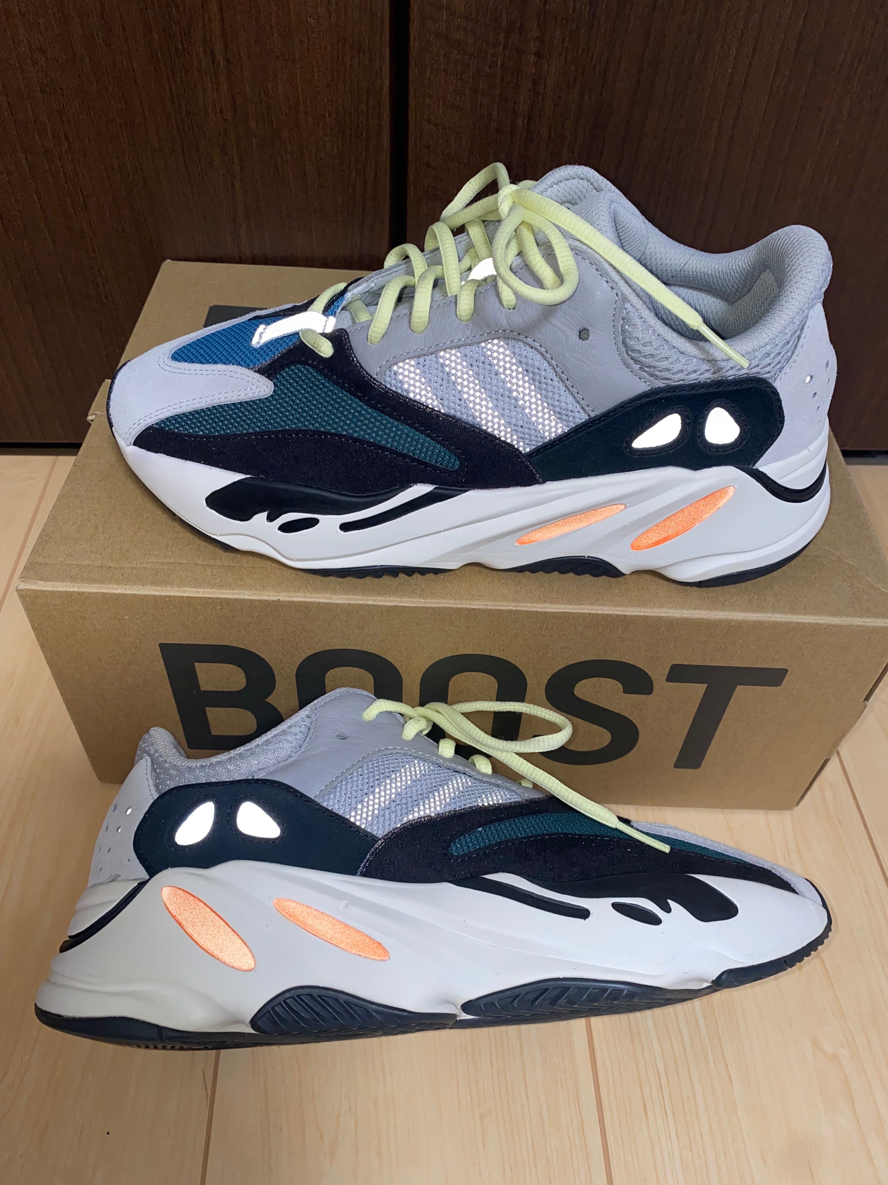 adidas YEEZY Boost 700 "Wave Runner"