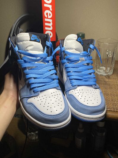 Nike Air Jordan 1 High OG "University Blue"