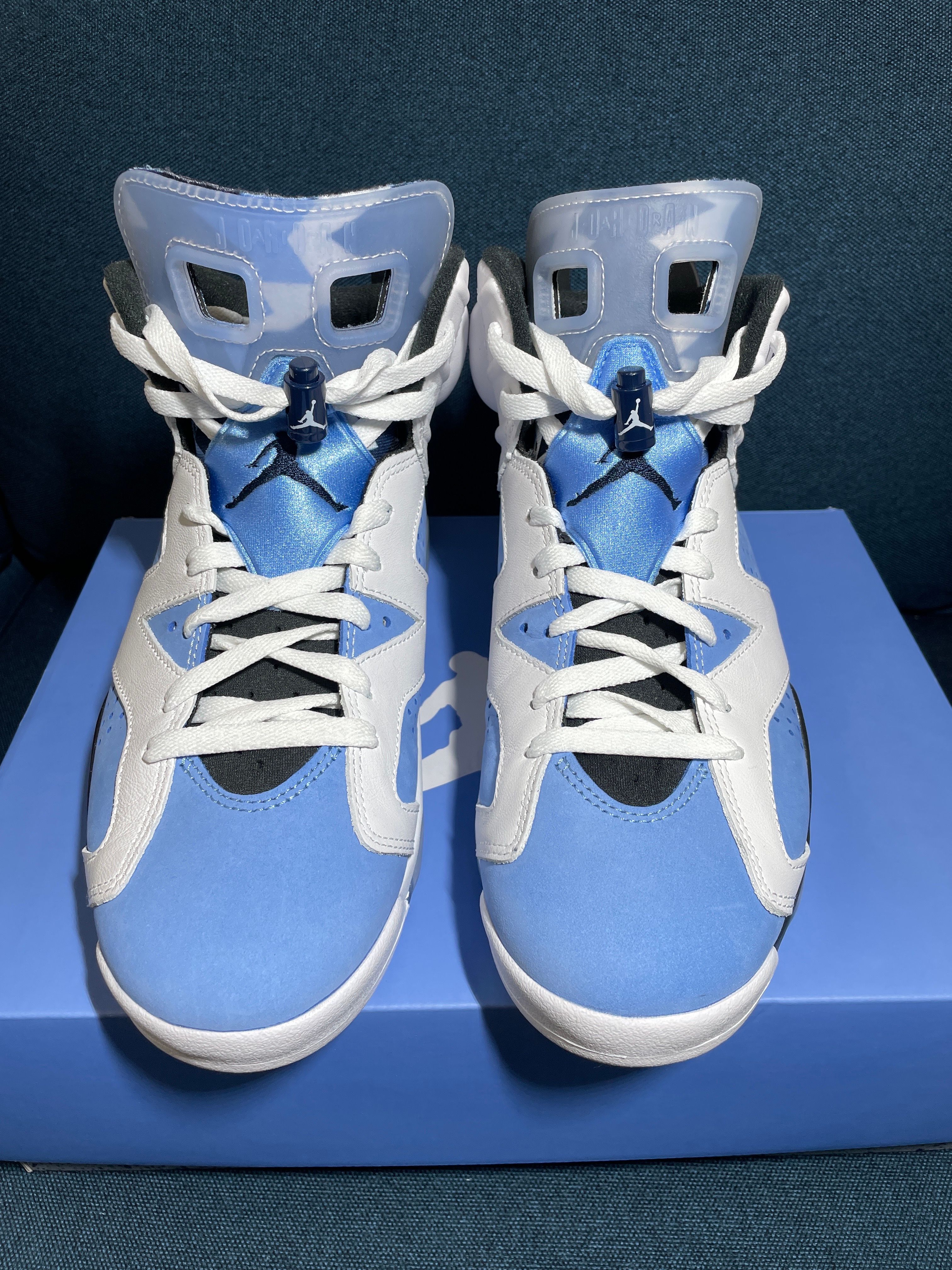 Nike Air Jordan 6 "UNC"