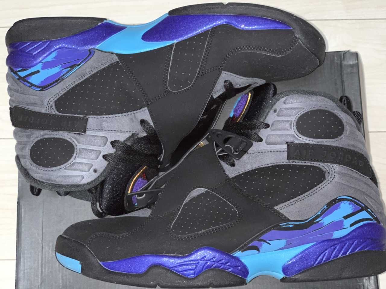 Nike Air Jordan 8 Retro "Aqua" (2015)