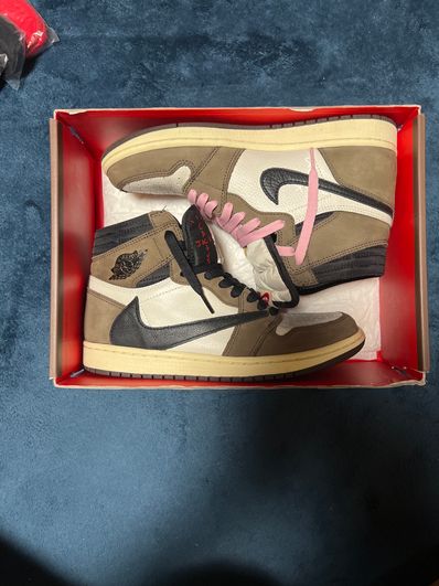 Travis Scott × Nike Air Jordan 1 Retro High OG TS SP "Sail/Dark Mocha"