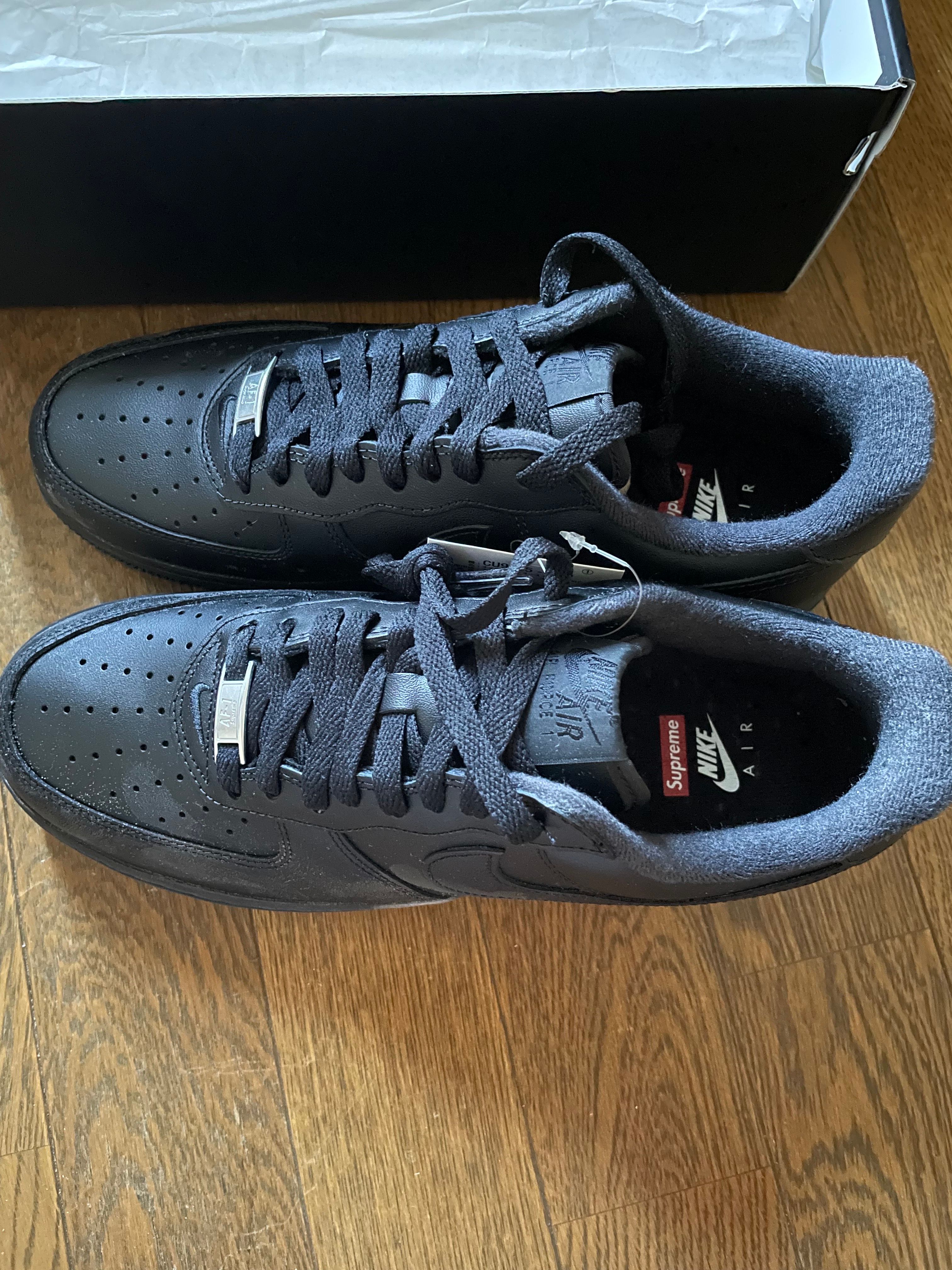 Supreme × Nike Air Force 1 Low "Black"