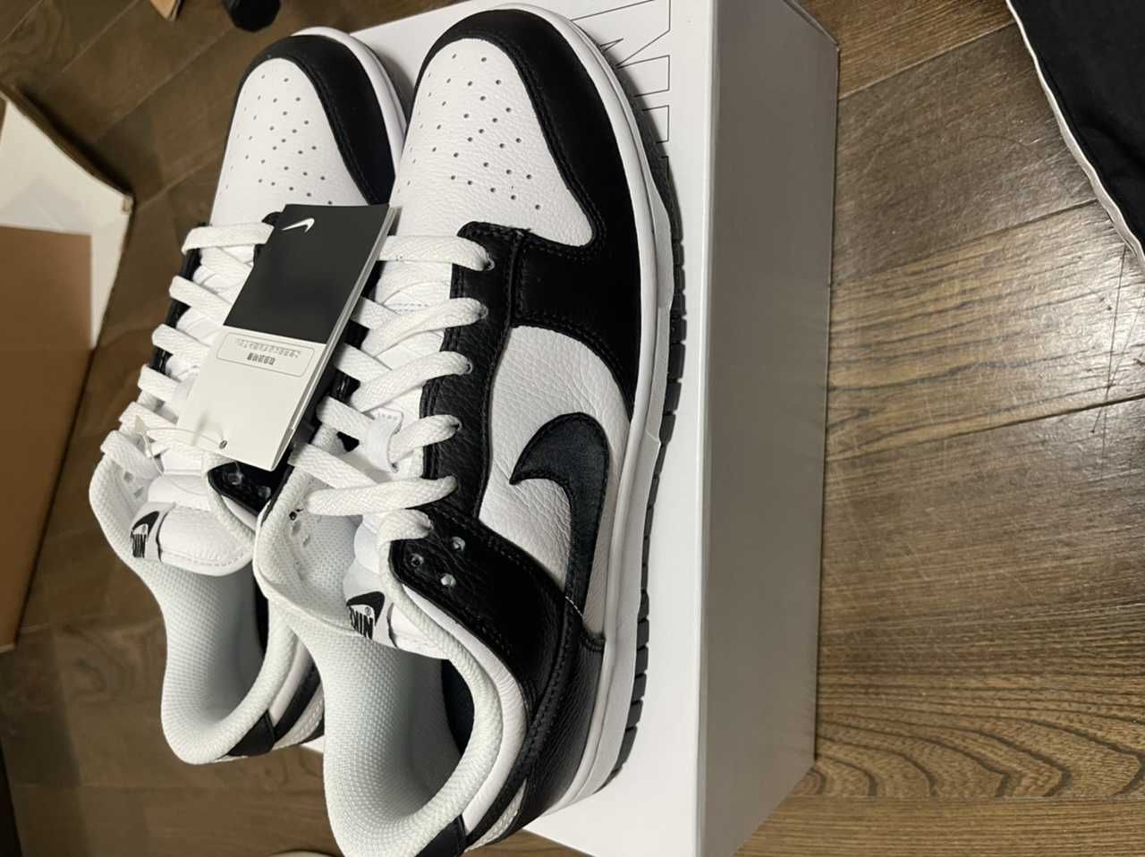Nike Dunk Low Retro "Panda/White/Black"